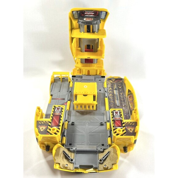 Transformers Bumblebee Micro Machines Autobot Action Playset - Picture 10 of 16